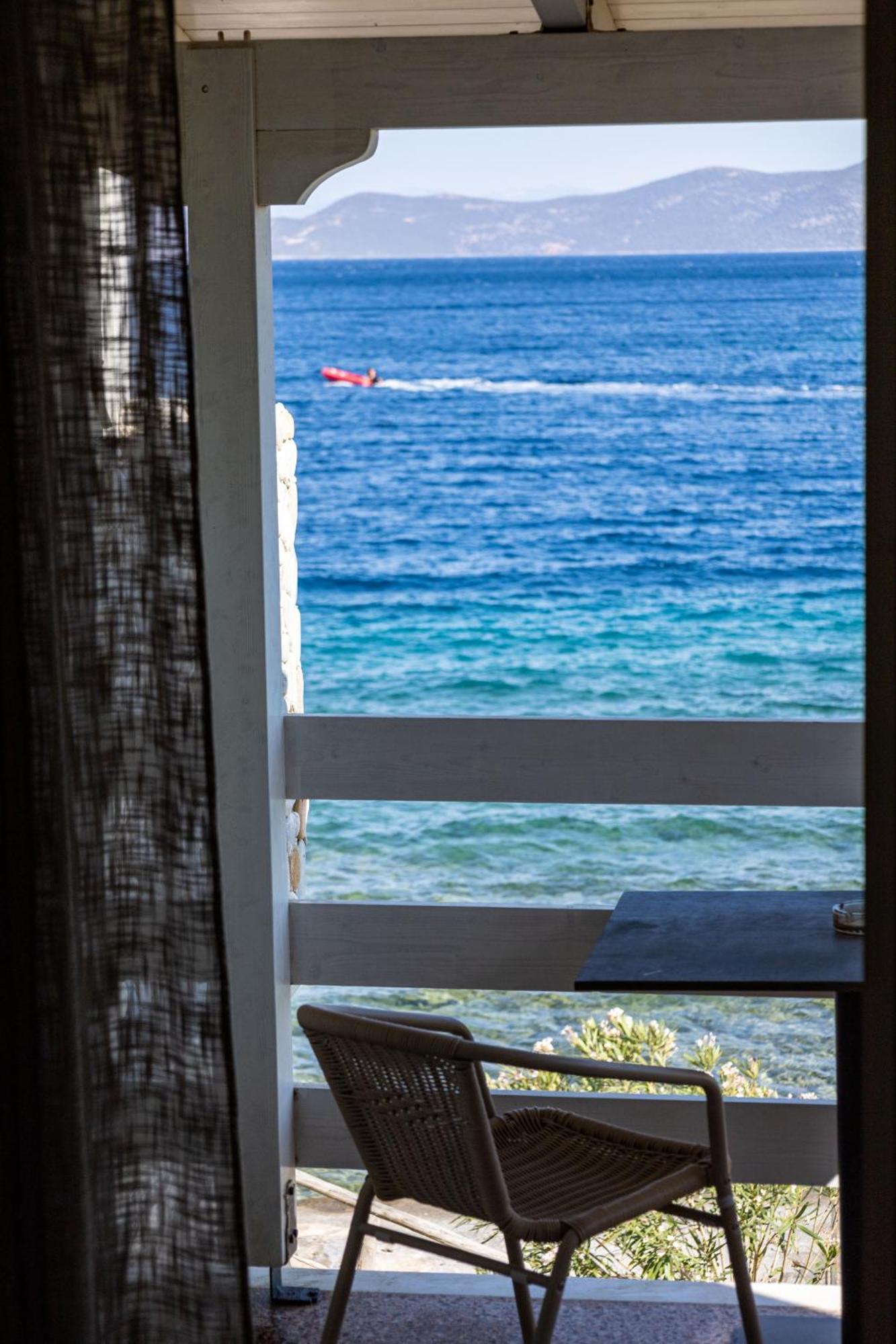 Venus Beach Hotel Неа-Стира Экстерьер фото